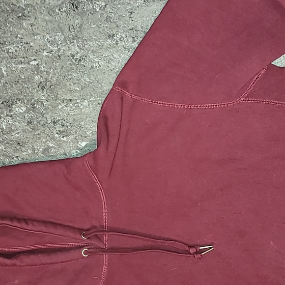 Heavyweight premium hoodie. The Queen Collection by Lions not Sheep. Large - Picture 8 of 16